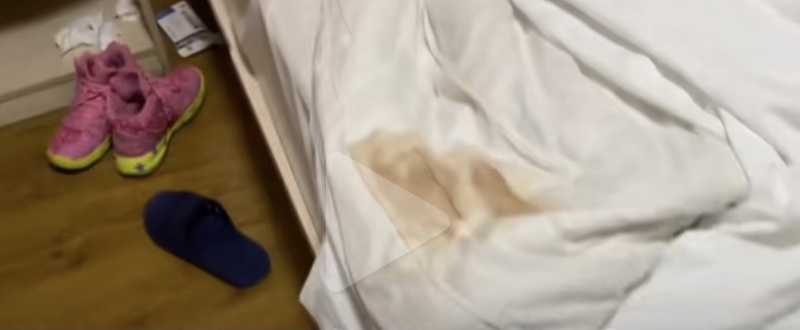 大连七天酒店被罩现大片血渍：公司致歉并称彻查，风波背后是何问题休闲区蓝鸢梦想 - Www.slyday.coM