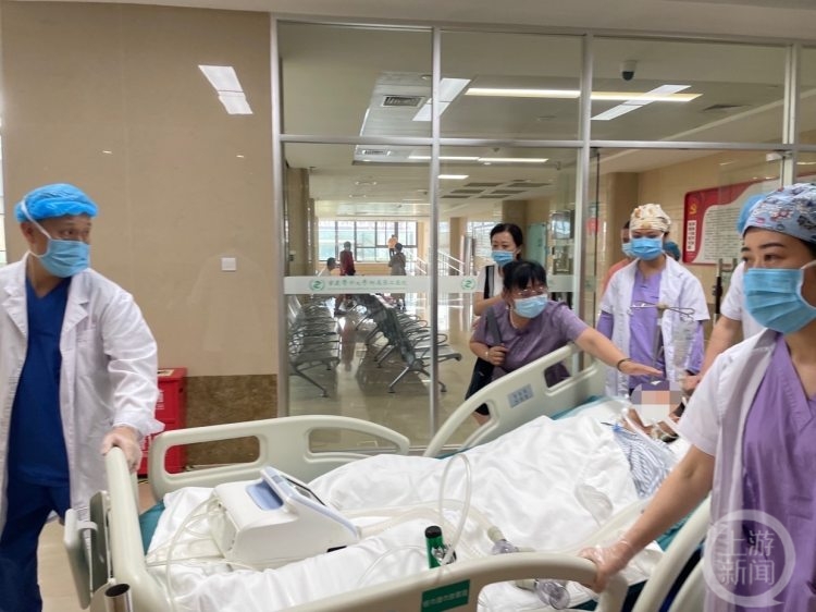 捐献脑瘫儿子的遗体和器官后 这位母亲有些话想对受捐者说休闲区蓝鸢梦想 - Www.slyday.coM