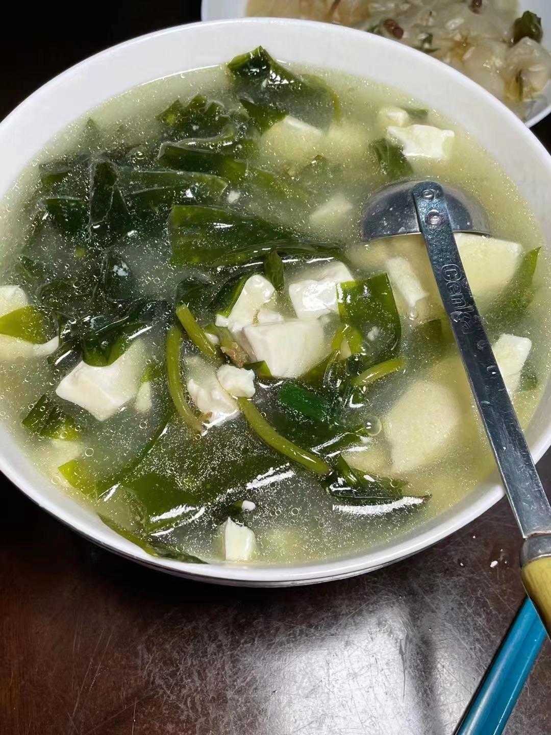 天气热要多喝这道汤品，做法简单，喝起来清爽可口又能减脂