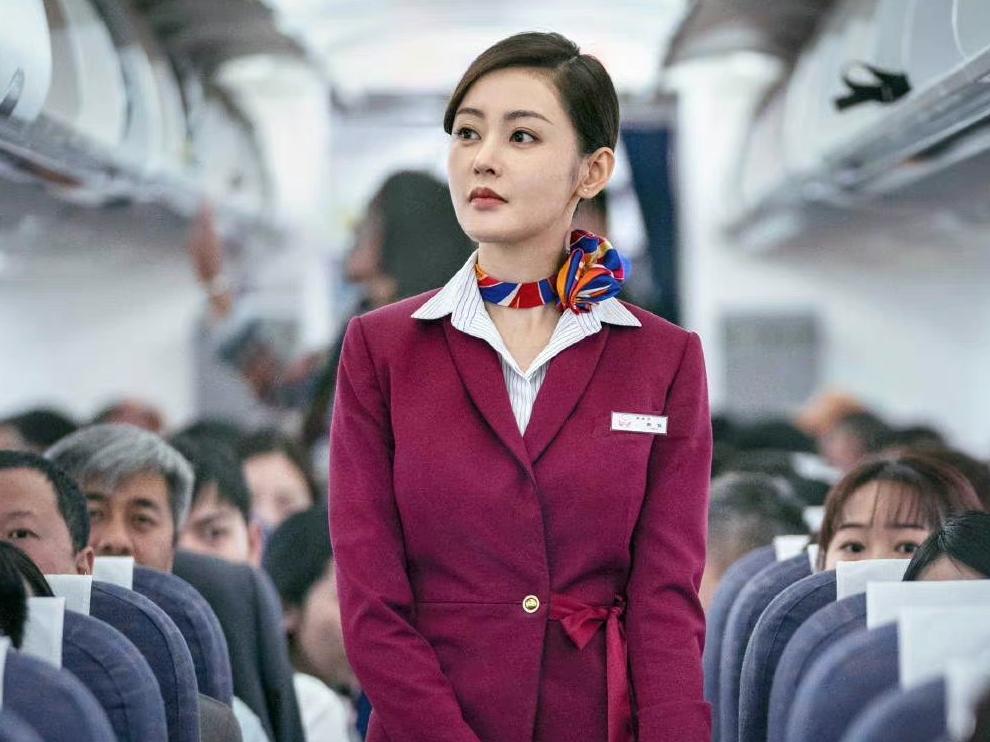 同样是穿空姐制服8位女明星各有千秋气质拿捏差别大