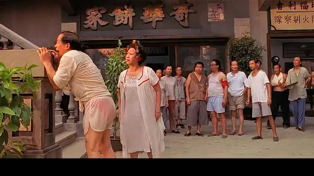 周星驰星爷经典电影《功夫》,包租婆对三大武林高手搞笑名场面