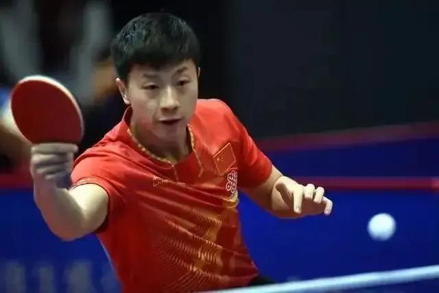 乒乓球科普：反手攻球练习的正确开启方式，不要再傻傻的推球了|开启方式|击球|小臂_新浪新闻