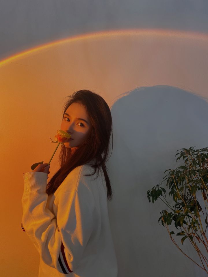 浙江00后姑娘蒋垚爽送出去的每颗糖都会去它该去的地方