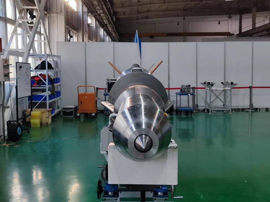 那么符合重要载荷条件的可能是高超音速的超燃冲压发动机或者旋转爆震