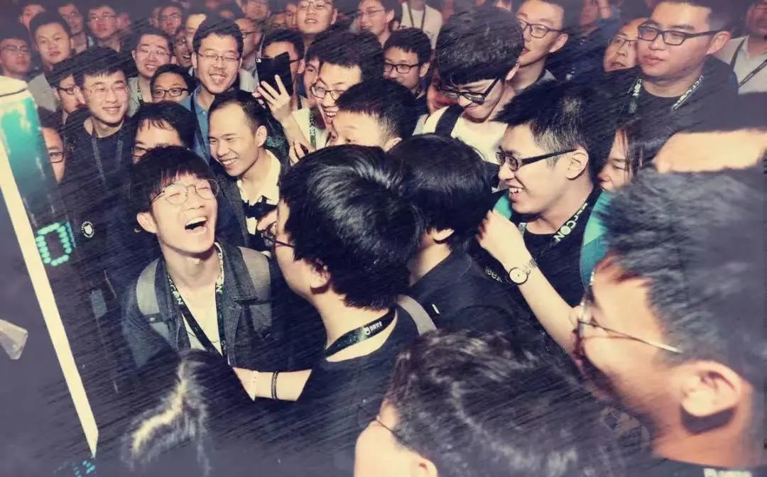 恶魔总裁腹黑妻