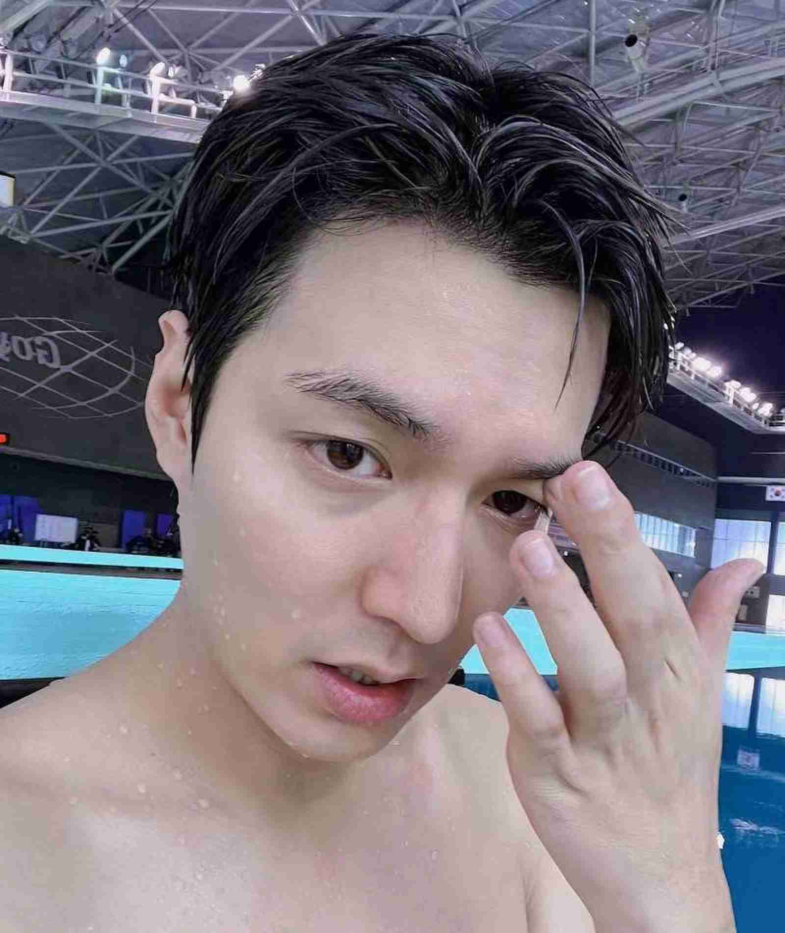 李敏镐变身搞笑男称自己掌握了跳水水花太绚烂被网友调侃在炸鱼