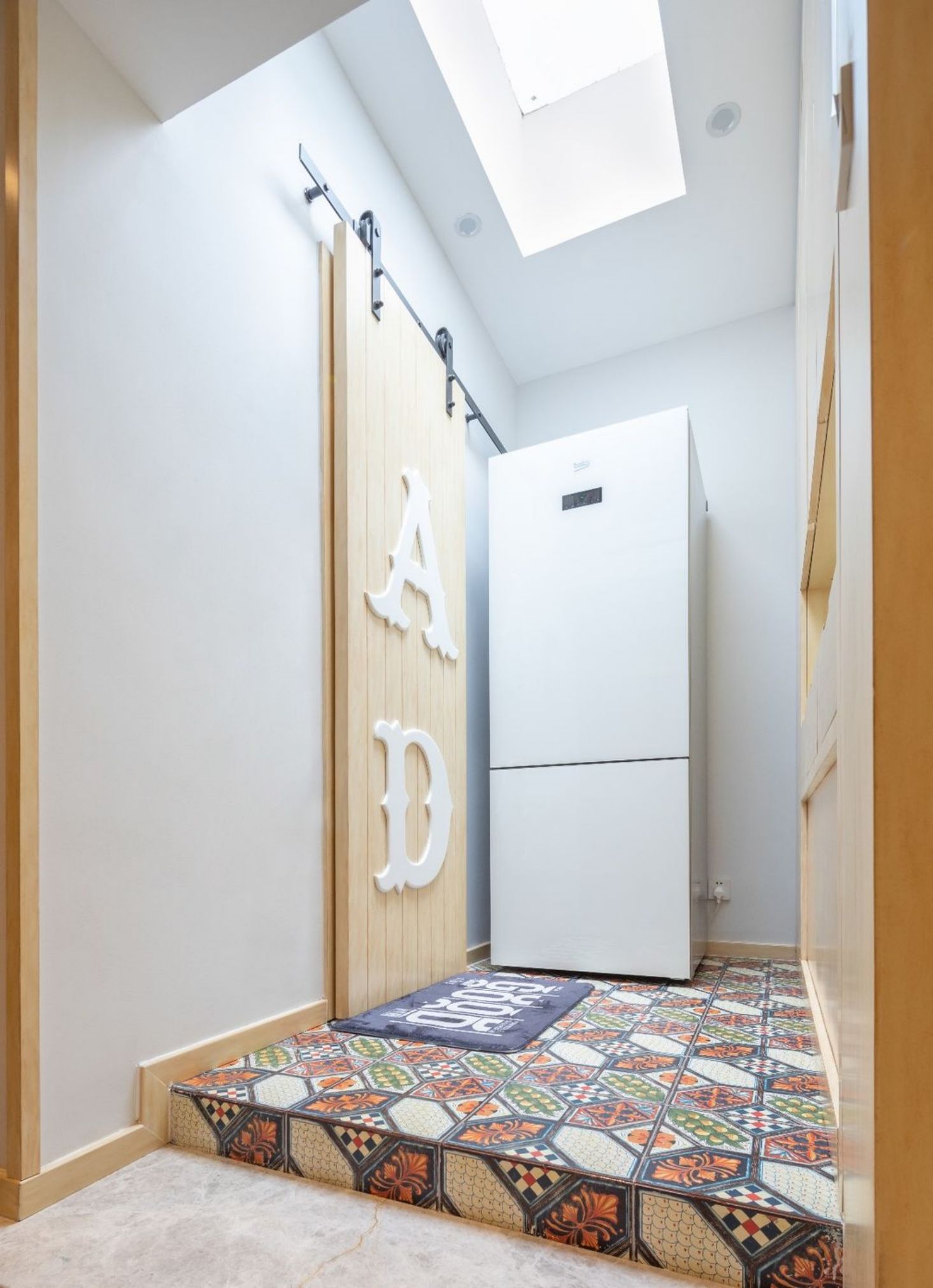 上海80后小夫妻的森系婚房,50㎡空间被手办填满,看完都想住进去休闲区蓝鸢梦想 - Www.slyday.coM 上海80后小夫妻的森系婚房,50㎡空间被手办填满,看完都想住进去休闲区蓝鸢梦想 - Www.slyday.coM