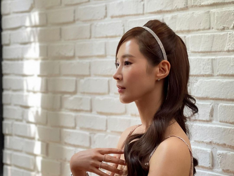 锋利下巴高挺鼻梁少女时代黑珍珠yuri女神般侧脸