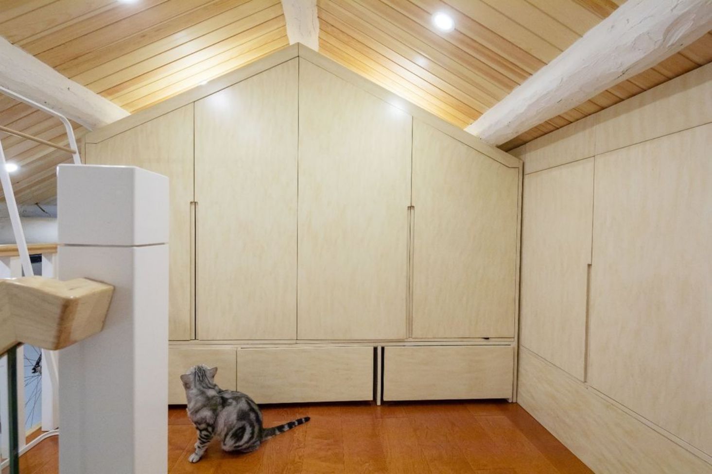 上海80后小夫妻的森系婚房,50㎡空间被手办填满,看完都想住进去休闲区蓝鸢梦想 - Www.slyday.coM 上海80后小夫妻的森系婚房,50㎡空间被手办填满,看完都想住进去休闲区蓝鸢梦想 - Www.slyday.coM