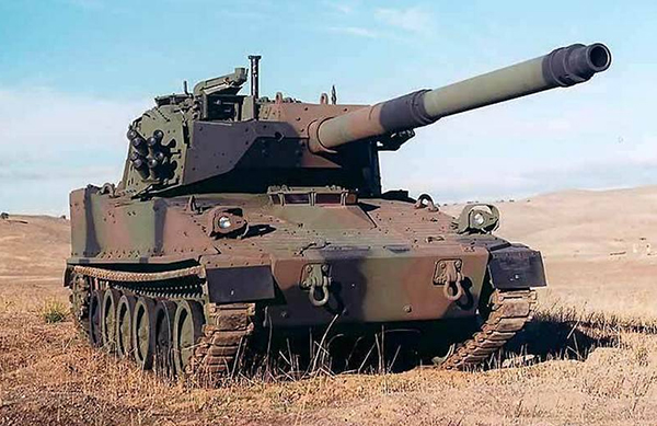 M8轻型坦克。
