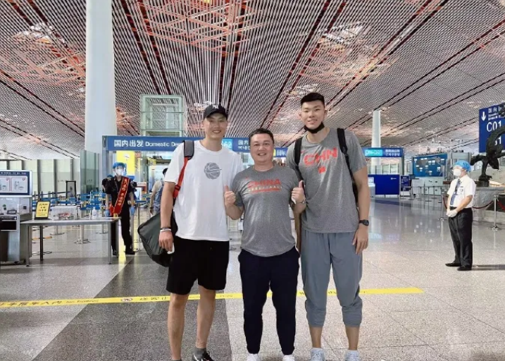 中国男篮官宣!赵继伟和郭艾伦等多人得新冠,杜锋急招5人入队休闲区蓝鸢梦想 - Www.slyday.coM 中国男篮官宣!赵继伟和郭艾伦等多人得新冠,杜锋急招5人入队休闲区蓝鸢梦想 - Www.slyday.coM