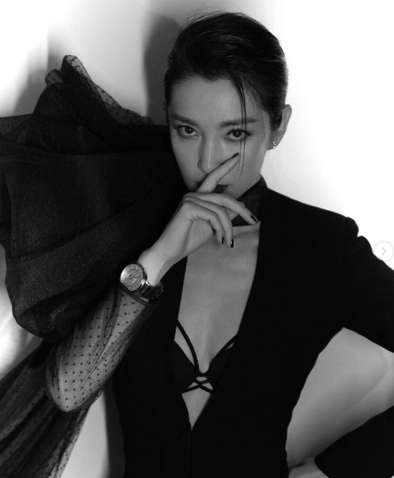 49岁李冰冰近况曝光,穿粉色针织长裙身材完美,情路坎坷无果休闲区蓝鸢梦想 - Www.slyday.coM 49岁李冰冰近况曝光,穿粉色针织长裙身材完美,情路坎坷无果休闲区蓝鸢梦想 - Www.slyday.coM