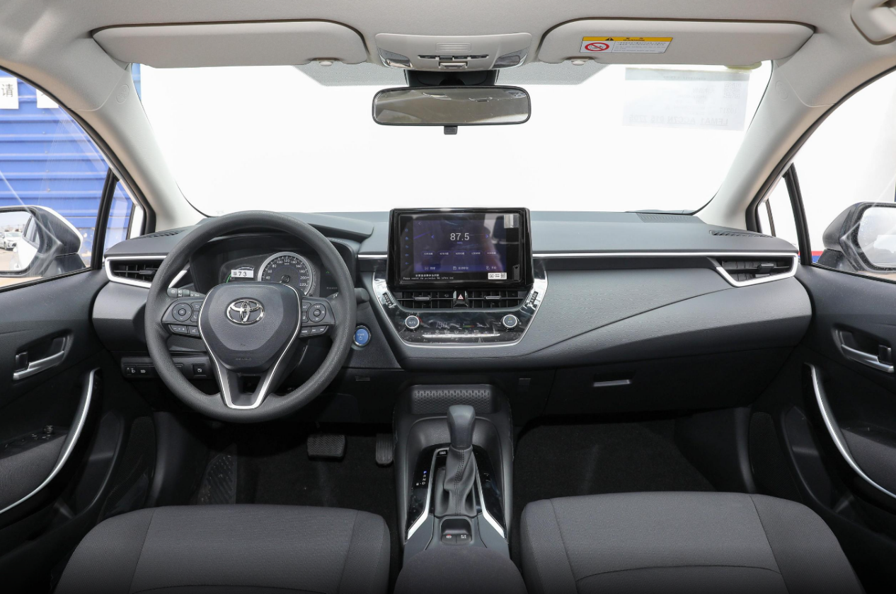 开不坏，还省油，这三款家轿最适合“穷人”开