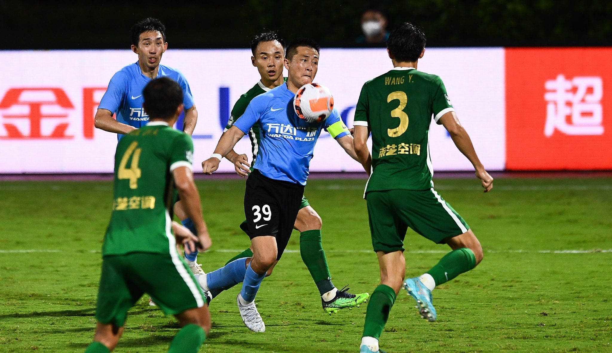 足球——中超:浙江胜大连人|浙江队|足球|中超_新浪新闻