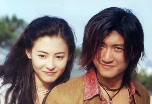 两度离婚最终击败张柏芝,与谢霆锋复合恩爱至今|王菲|谢霆锋|张柏芝