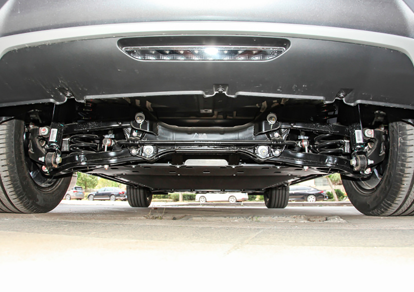 A级纯电SUV怎么选？比亚迪元PLUS对比广汽埃安AION Y