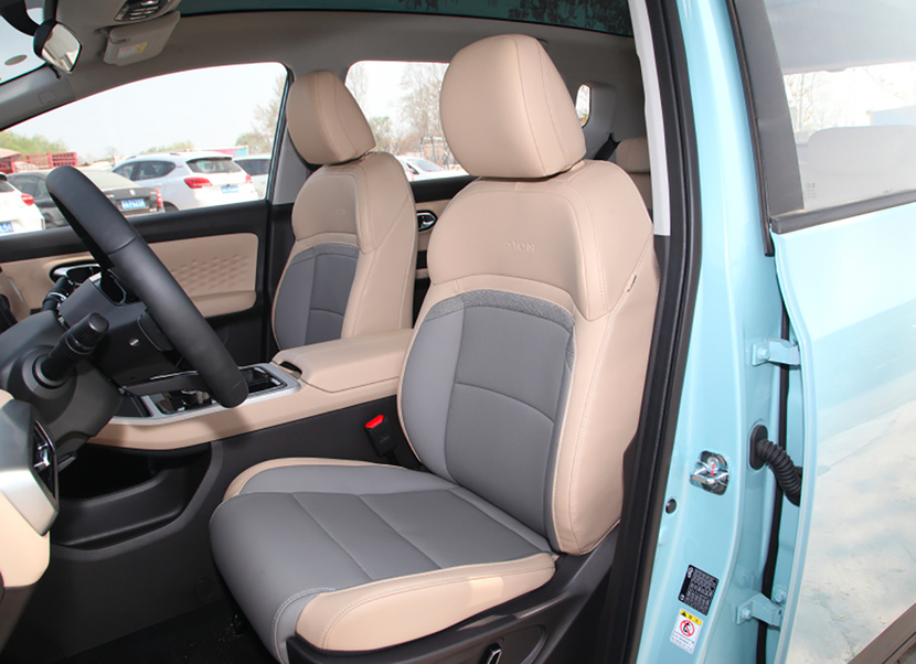 A级纯电SUV怎么选？比亚迪元PLUS对比广汽埃安AION Y