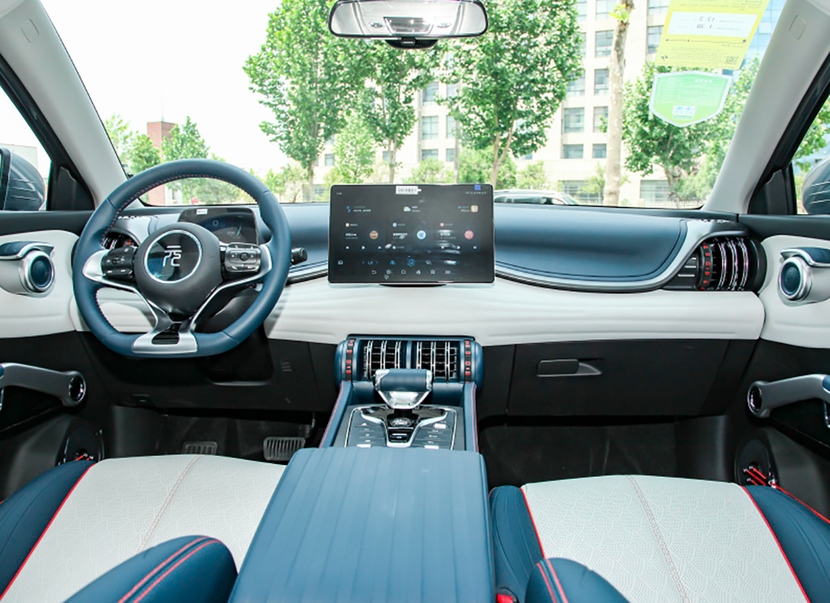 A级纯电SUV怎么选？比亚迪元PLUS对比广汽埃安AION Y