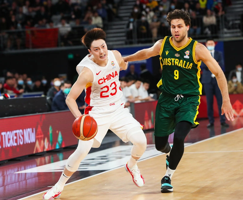 危机!周琦机场晕倒恐告别亚洲杯,男篮第6巨星倒下,杜锋太难了休闲区蓝鸢梦想 - Www.slyday.coM 危机!周琦机场晕倒恐告别亚洲杯,男篮第6巨星倒下,杜锋太难了休闲区蓝鸢梦想 - Www.slyday.coM