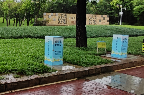 在20-30分钟/车次,点位覆盖全部6个街道的21个社区,实现道路绿化浇洒