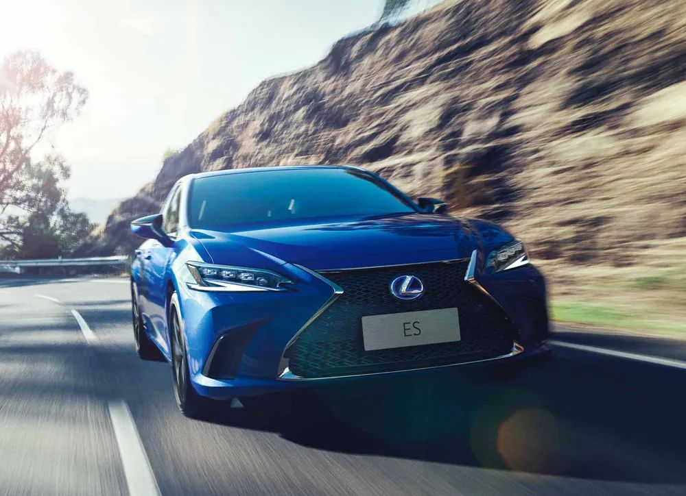 音频｜无里程焦虑省油车 这四款豪华轿车值得关注