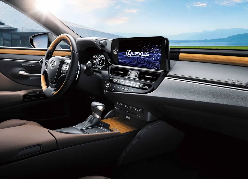 音频｜无里程焦虑省油车 这四款豪华轿车值得关注