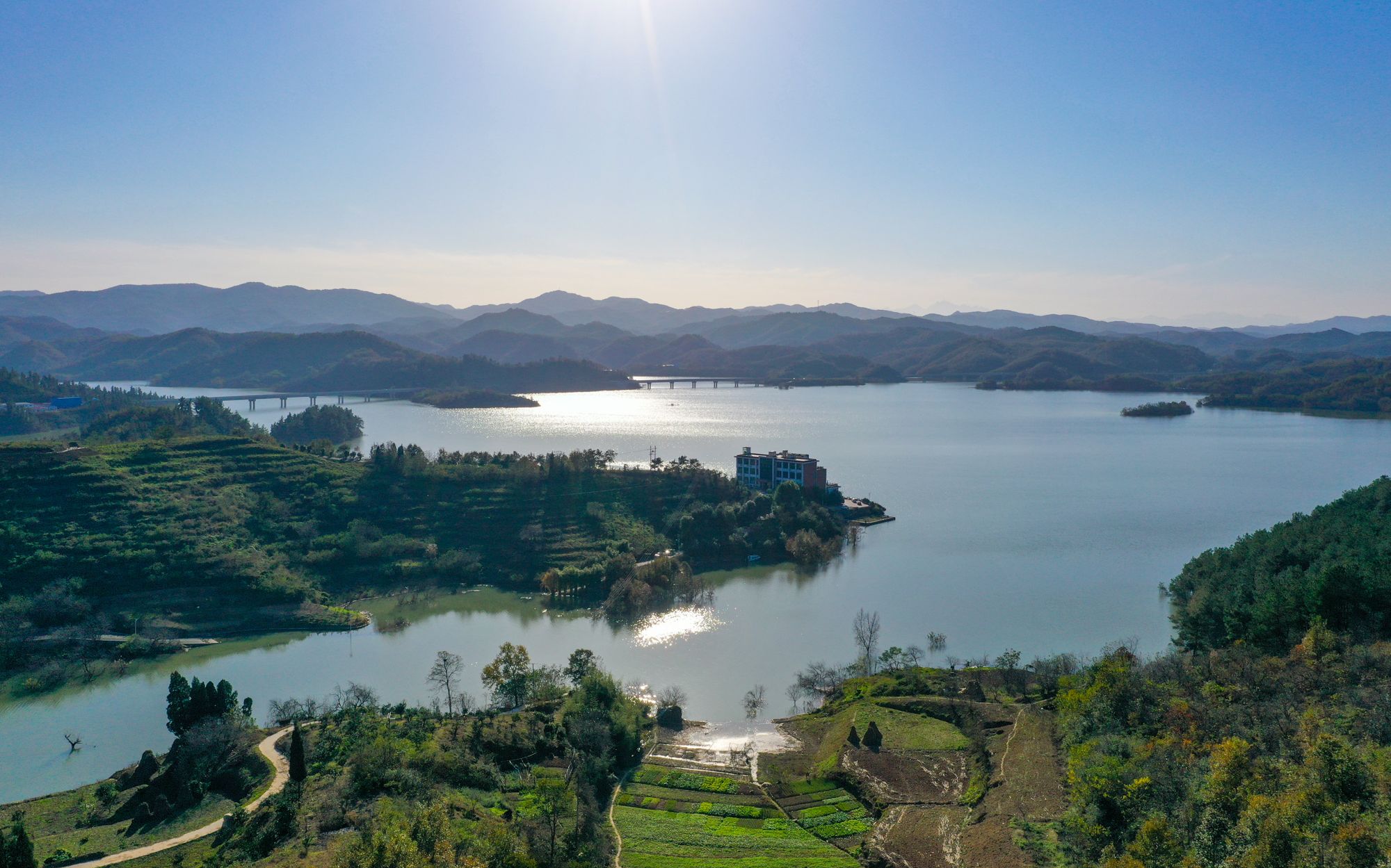 湖北省丹江口市,丹江口水库.图/ic photo