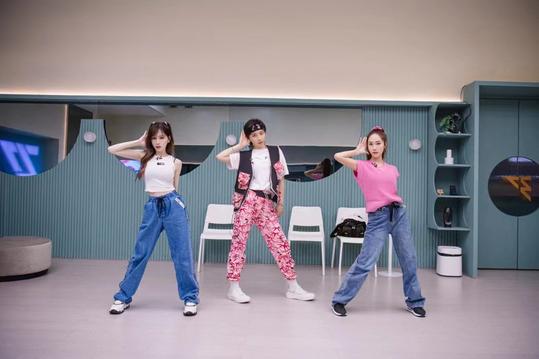 王心凌自曝年龄，郑秀妍惊呼：看起来就像个宝宝，太可爱了休闲区蓝鸢梦想 - Www.slyday.coM