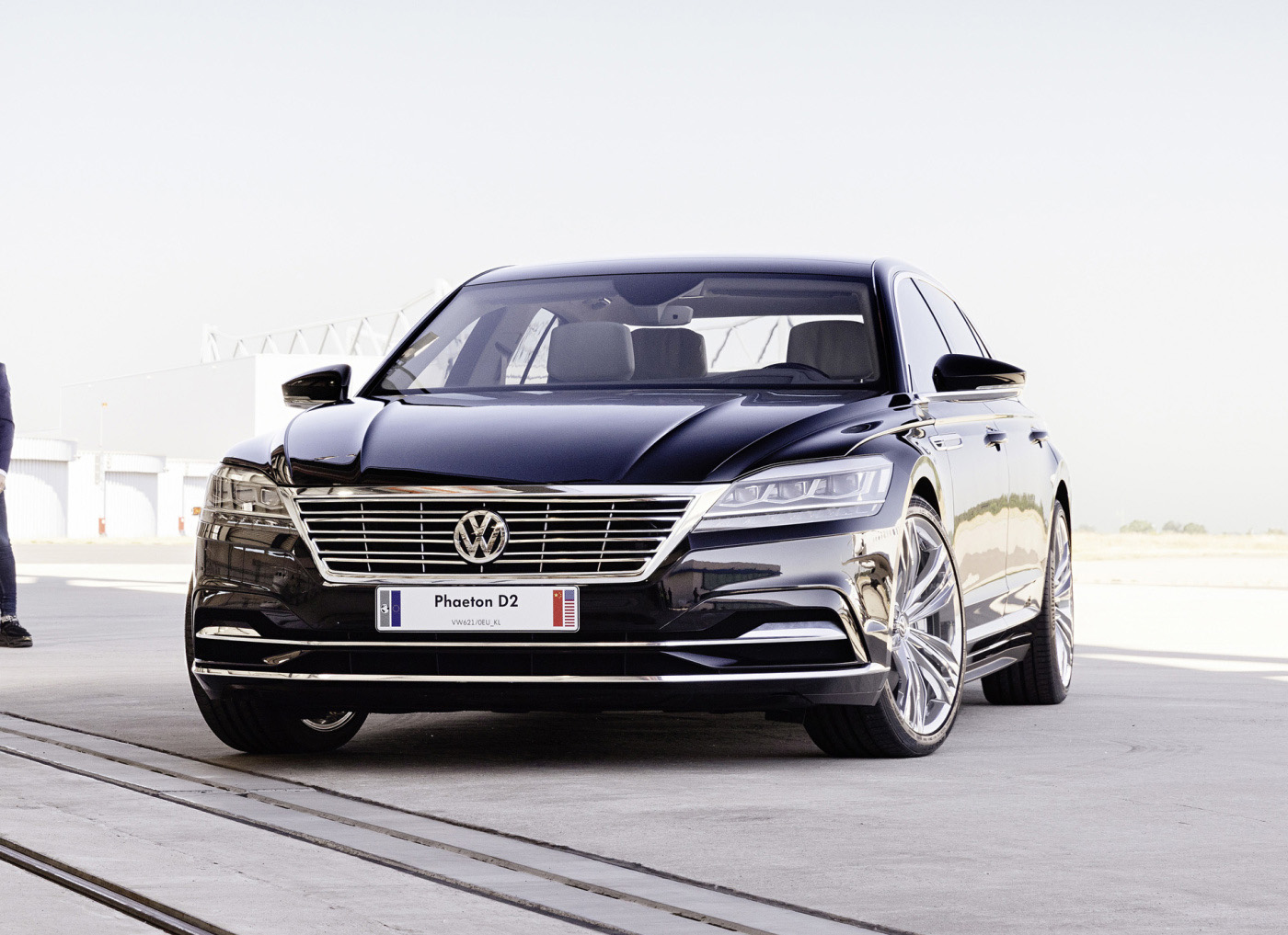 新一代大众辉腾官图曝光别等了只展示不量产