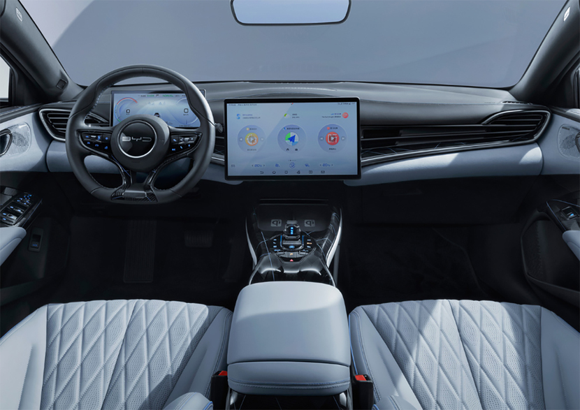 海豹/深蓝SL03/零跑C01怎么选？三款自主新能源轿跑的亮点和不足