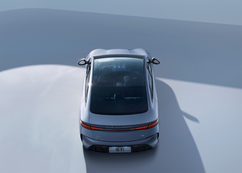 海豹/深蓝SL03/零跑C01怎么选？三款自主新能源轿跑的亮点和不足