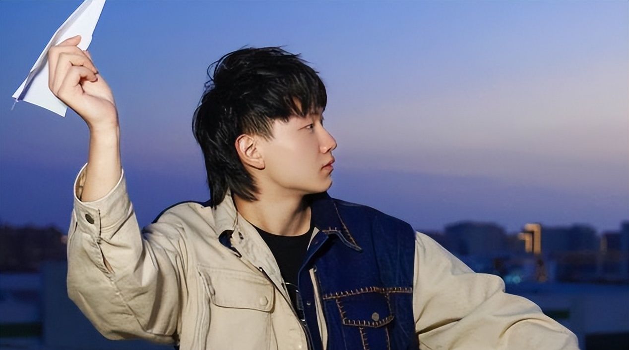 fly宝刀未老,一手花木兰打出天秀操作,解说席感慨不已|花木兰|飞牛|天