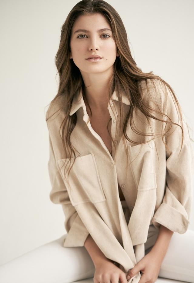 45岁巴拉克与已故儿子的21岁模特朋友度假 曾公开拥吻却否认恋情休闲区蓝鸢梦想 - Www.slyday.coM