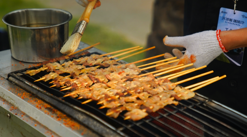 川渝盛夏避暑家庭出游12-15万元买MPV选谁？