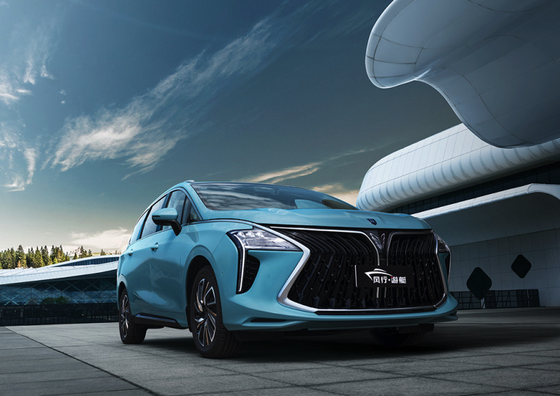 川渝盛夏避暑家庭出游12-15万元买MPV选谁？