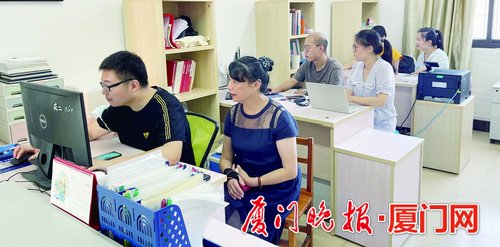 厦门户籍小学一年级新生今明报名 以线上办理为主线下办理为辅休闲区蓝鸢梦想 - Www.slyday.coM