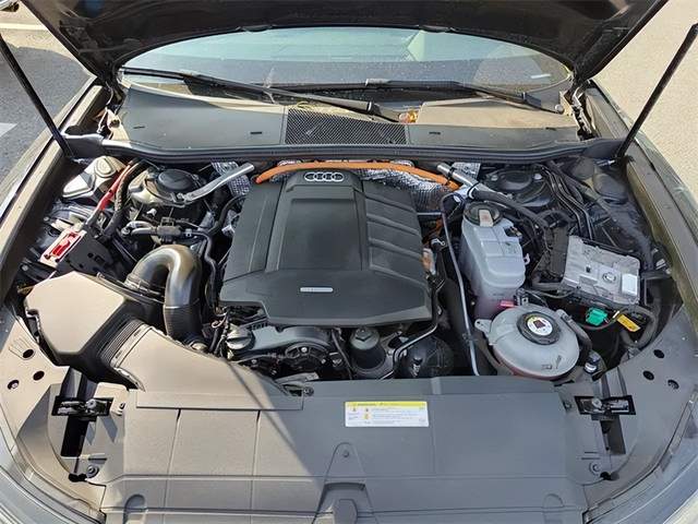 车300：这辆奥迪6.7秒破百，油耗2.1升，直降7万，月销仅181台休闲区蓝鸢梦想 - Www.slyday.coM