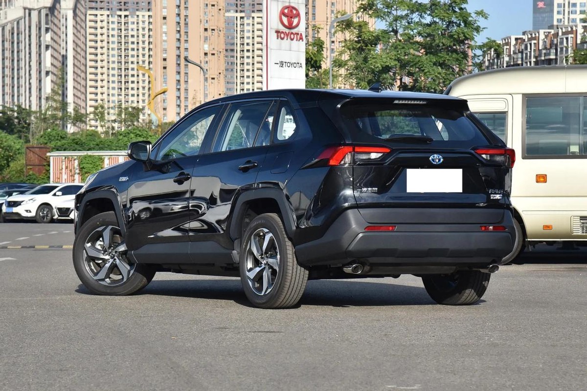 起售价2488万元新款丰田rav4荣放双擎e上市你会买吗
