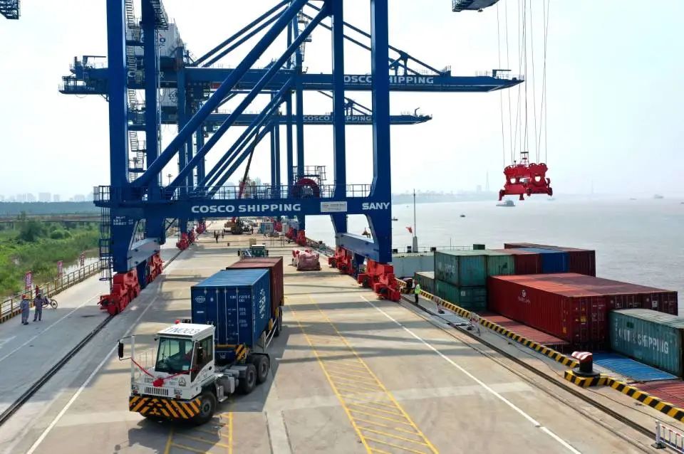 下班轮就能上班列阳逻港铁水联运箱量增长