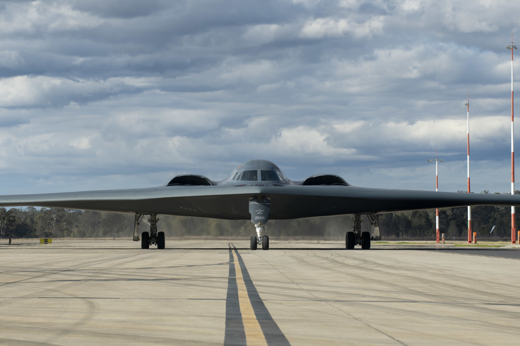 2年来首次 b-2部署澳大利亚|澳大利亚|b-2a|轰炸机_新浪新闻