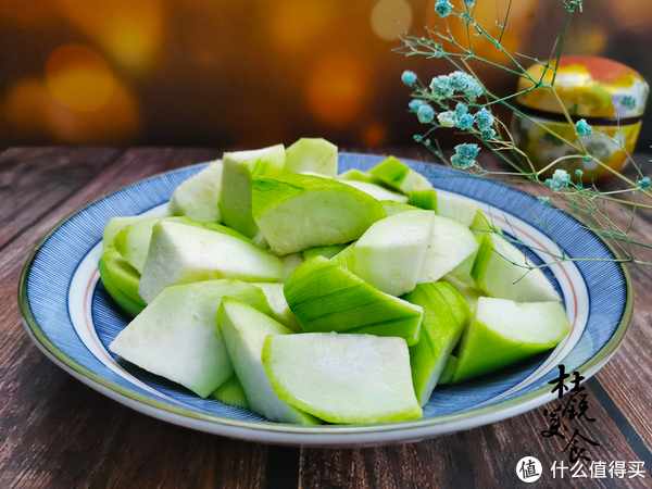 不到2元的蔬菜，却被称为“美人水”，搭配虾仁给女儿做成瘦身餐休闲区蓝鸢梦想 - Www.slyday.coM