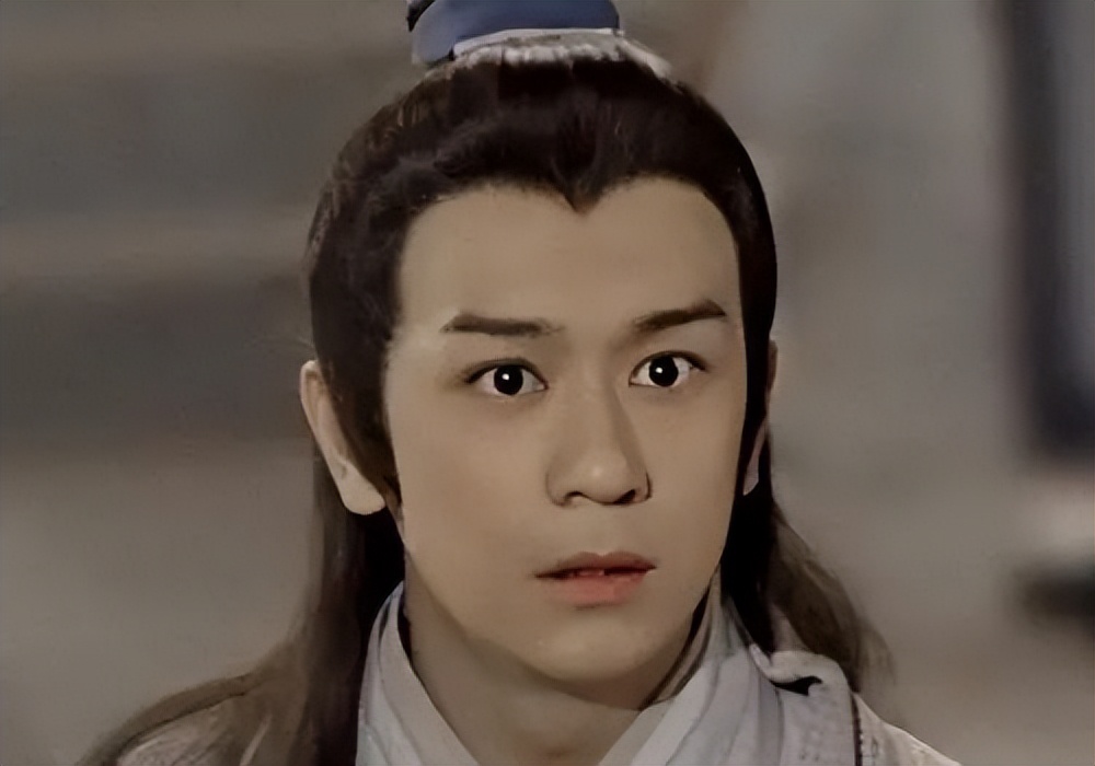 陈浩民主演过很多经典的电视剧,比如《天龙八部》,《封神榜》,《天地