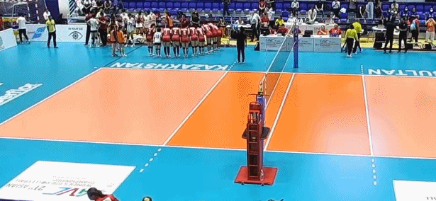 中国女排爆冷惨败丢冠！球员不服没谢场，日本夺冠狂欢庆祝休闲区蓝鸢梦想 - Www.slyday.coM