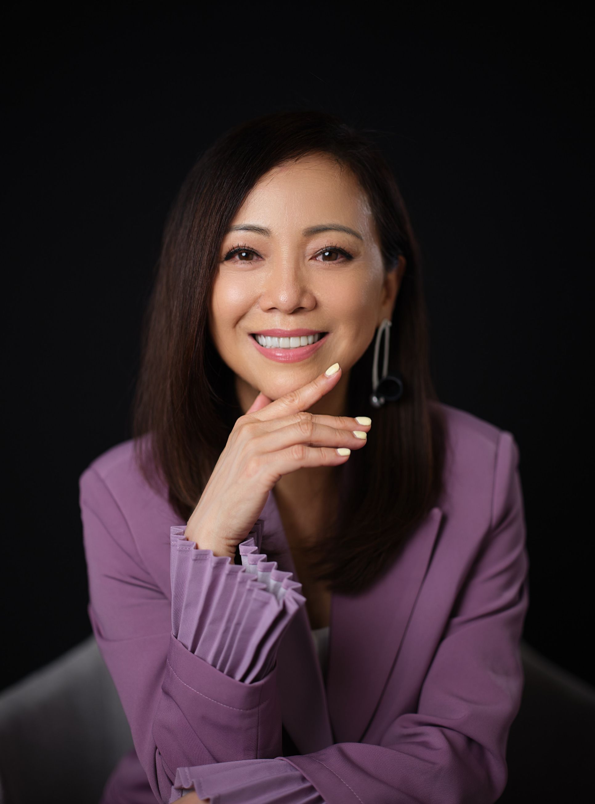 邓萃雯出生时没得选但我不想一辈子没得选丨人物