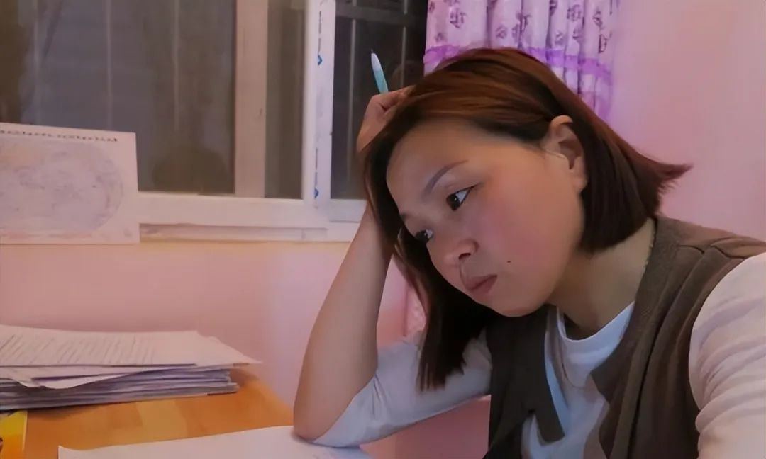 19年前，那个被“冒名顶替上大学”的河南女孩王娜娜，如今怎样了？休闲区蓝鸢梦想 - Www.slyday.coM