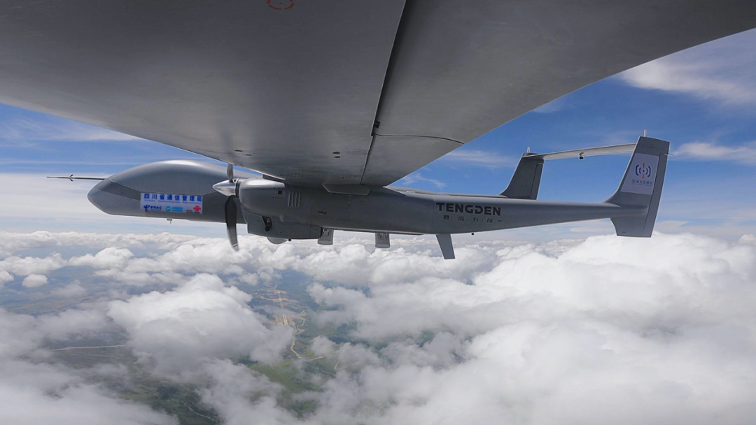 国产大型高空全网通信无人机在高原完成飞行验证测试