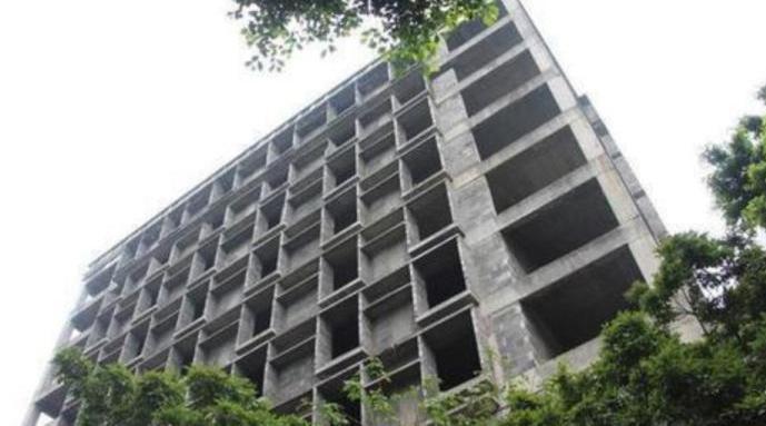 针对网传“停贷事件”，多家银行午间发布公告