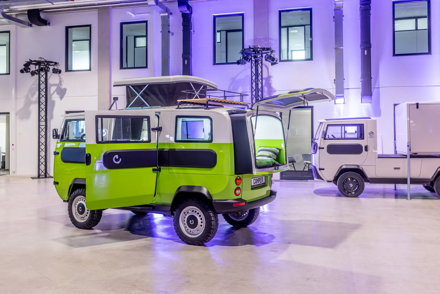 大众t1露营车的精神续作德国新势力推出超可爱迷你纯电露营车