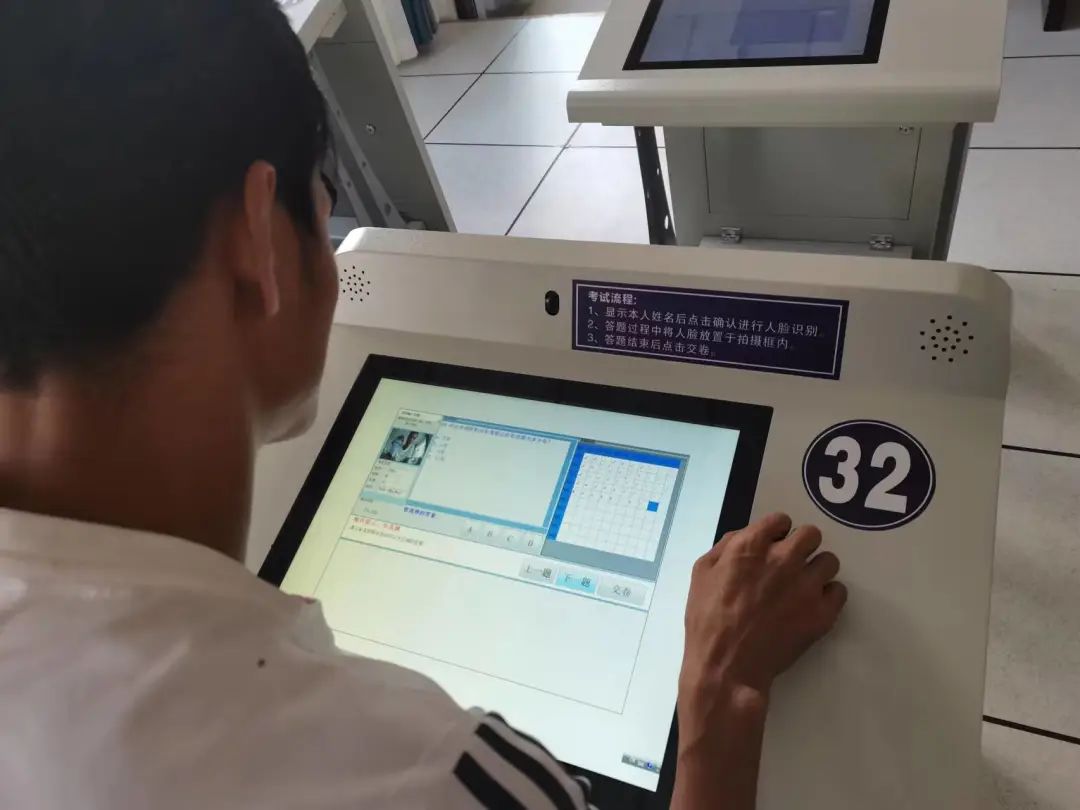 视频!“两会”后,为什么医学从业者都争着要考健康管理师?