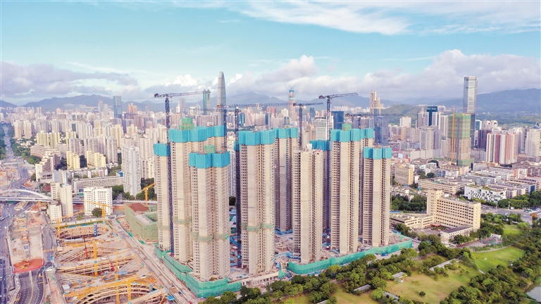 华富村东,西区棚改项目已经全面封顶.